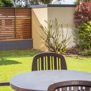 One-Bedroom Apartment Garden View